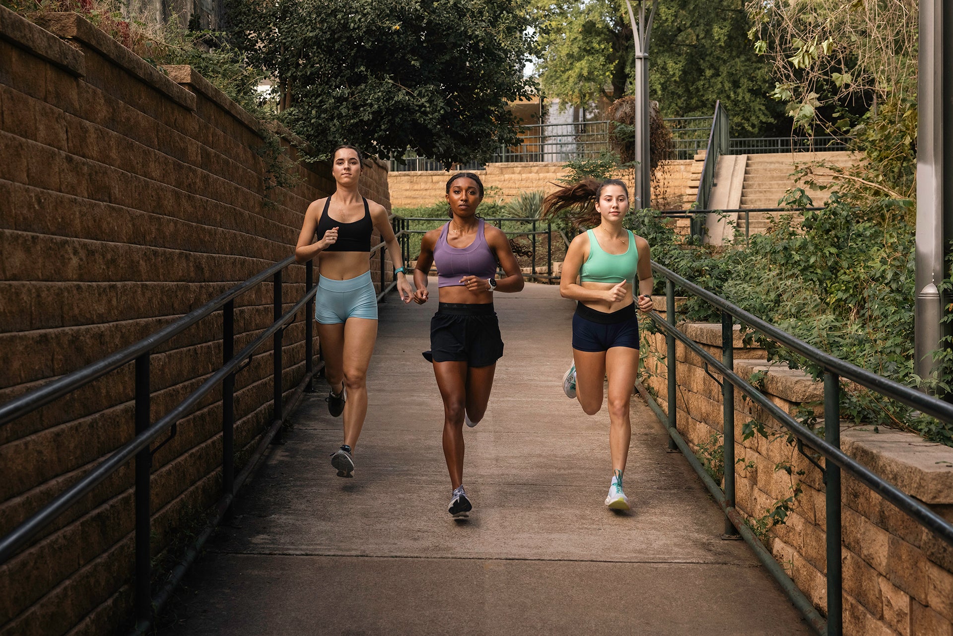 Running: Men instinctively run faster than women as it is more energy  efficient