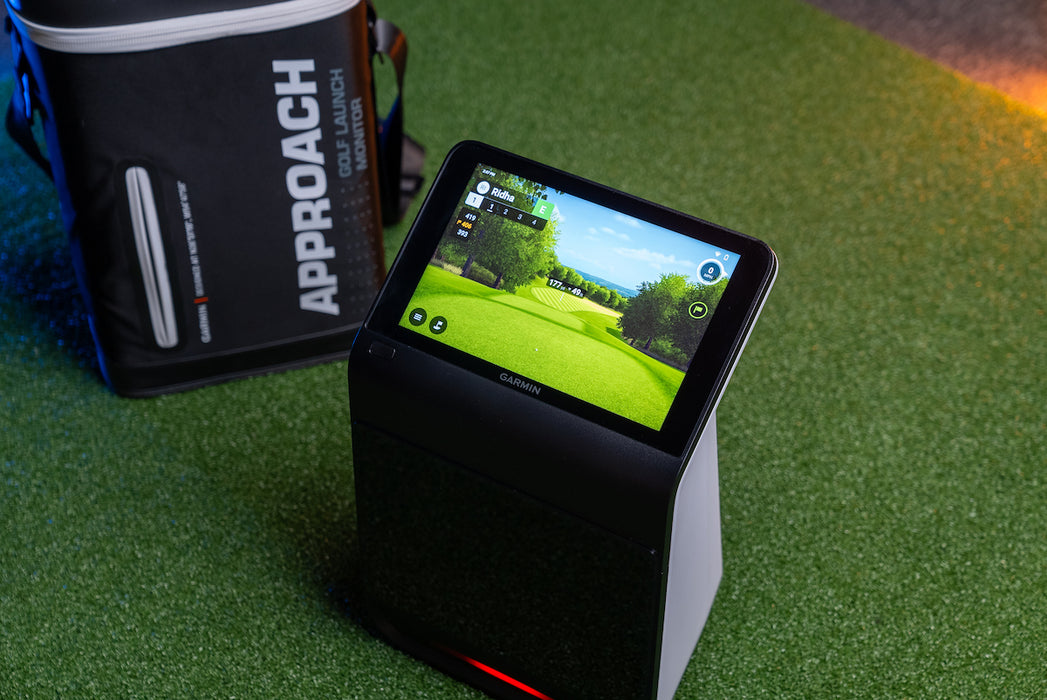 Garmin Approach R50 Golf Launch Monitor & Simulator